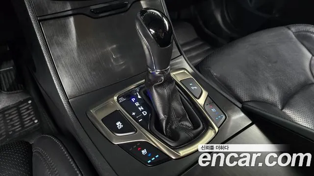 Hyundai Grandeur 2013 thumb 8