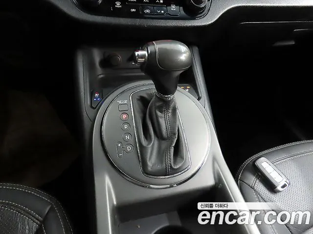 Kia Sportage 2012 thumb 5