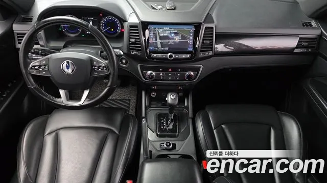 KGM Rexton 2019 thumb 9