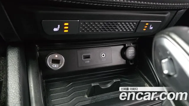 KGM Rexton 2019 thumb 10