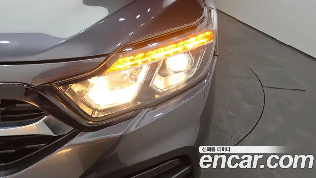 KGM Rexton 2019 thumb 12