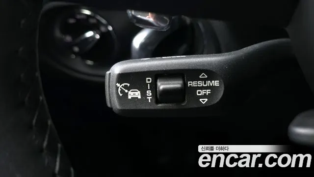 Porsche Macan 2024 thumb 7
