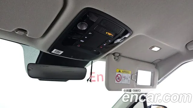 Kia Carnival 2021 thumb 7