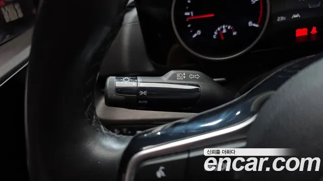 Kia Carnival 2023 thumb 6
