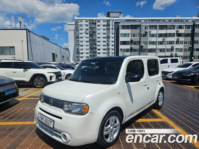 Nissan Cube 2013 thumb 8