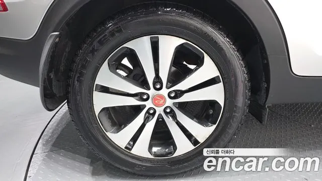 Kia Sportage 2010 thumb 12