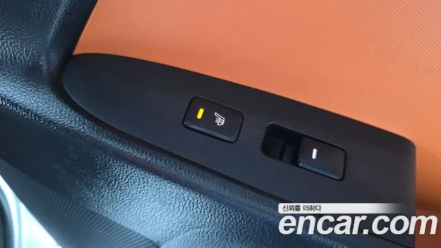 Kia Sportage 2010 thumb 9