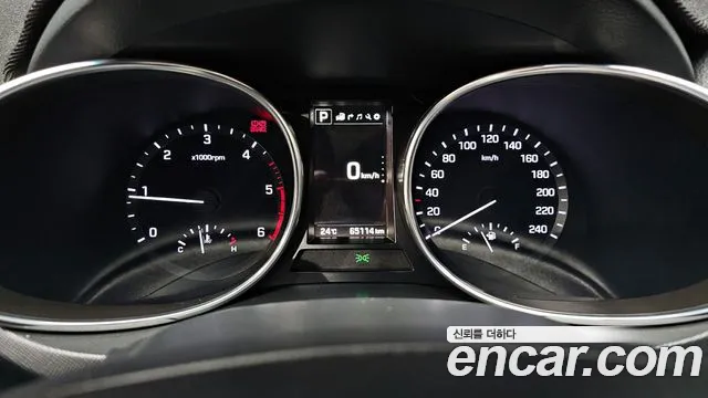 Hyundai Santafe 2016 thumb 10