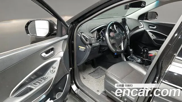 Hyundai Santafe 2016 thumb 5