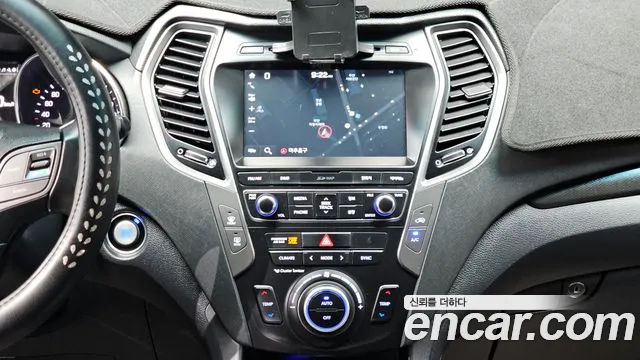 Hyundai Santafe 2016 thumb 11