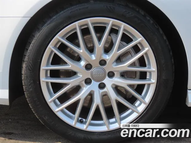 Audi A6 2018 thumb 11