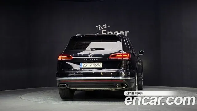 Volkswagen Touareg 2021 thumb 12