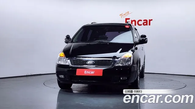 Kia Canival 2012 thumb 11