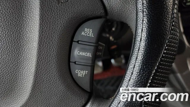 Kia Canival 2012 thumb 2