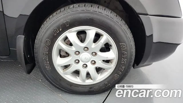 Kia Canival 2012 thumb 8