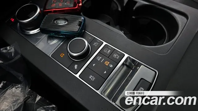 Land Rover Discovery 2018 thumb 7