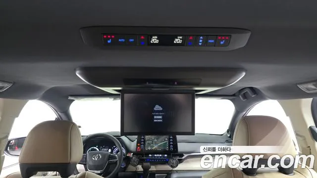 Toyota Sienna 2021 thumb 4