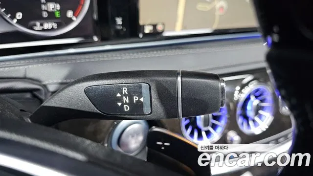 Mercedes-Benz S-Class 2014 thumb 9