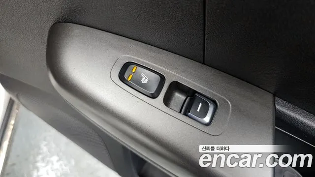 Kia Sportage 2018 thumb 2