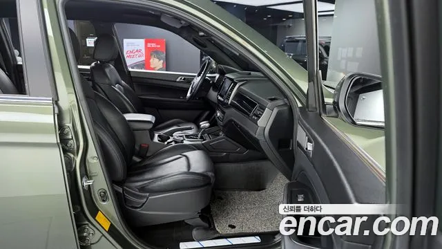 KGM Rexton Sports Khan 2023 thumb 2