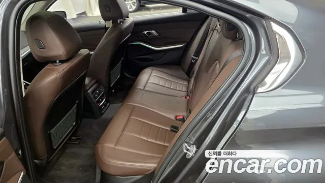 BMW 3 серии 2020 thumb 10