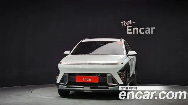 Hyundai Kona 2025 thumb 5