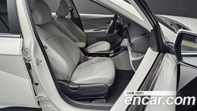 Hyundai Kona 2025 thumb 6