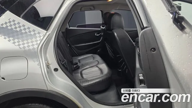 Renault QM3 2015 thumb 3