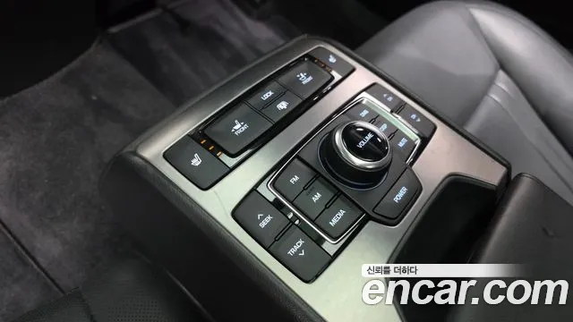Hyundai Genesis 2014 thumb 6