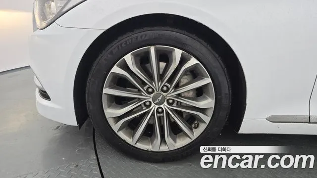 Hyundai Genesis 2014 thumb 2