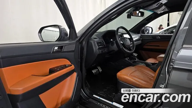 KGM Rexton Sports Khan 2021 thumb 11