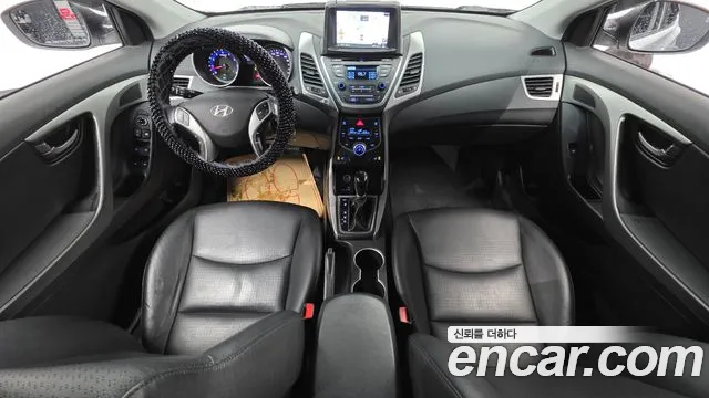 Hyundai Elantra 2013 thumb 11