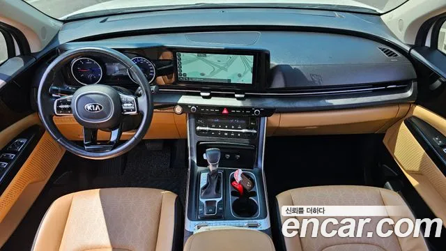 Kia Carnival 2021 thumb 6