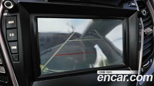 Hyundai Санта Фе 2013 thumb 10
