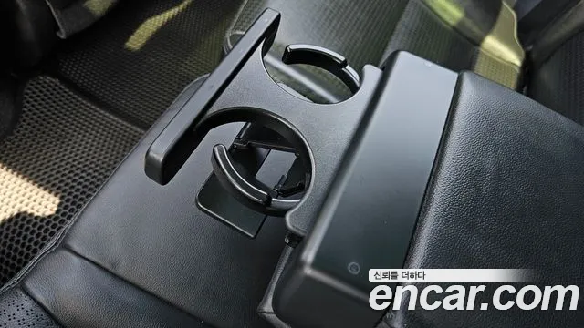 Hyundai Санта Фе 2013 thumb 11