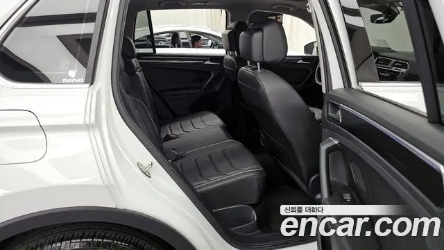 Volkswagen Tiguan 2024 thumb 11
