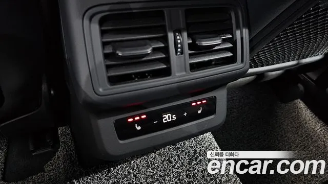 Audi Q5 2025 thumb 6