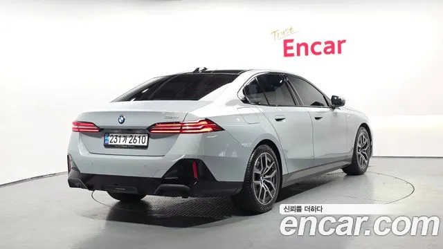 BMW 5 серии 2024 thumb 5