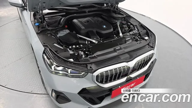 BMW 5 серии 2024 thumb 10