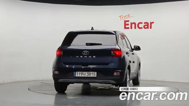 Hyundai Venue 2021 thumb 8