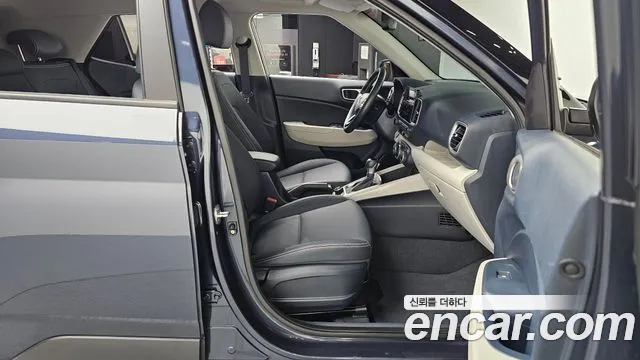 Hyundai Venue 2021 thumb 3