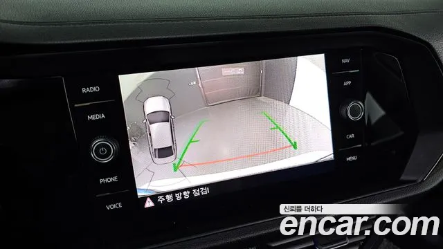 Volkswagen Jetta 2020 thumb 4