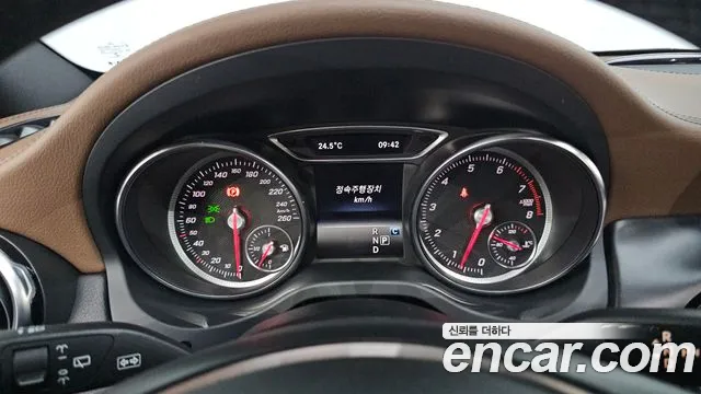 Mercedes-Benz A-Класс 2018 thumb 7