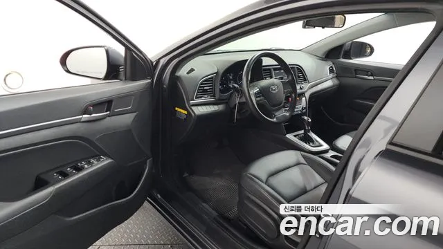 Hyundai AD 2015 thumb 7