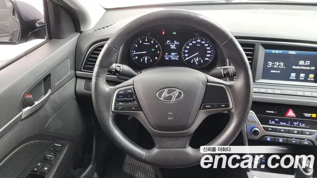 Hyundai AD 2015 thumb 9