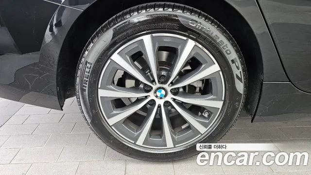 BMW 3 серии 2024 thumb 6