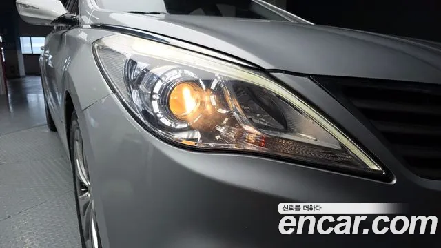 Hyundai Grandeur 2012 thumb 4