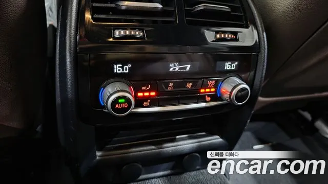 BMW 5 серии 2017 thumb 10