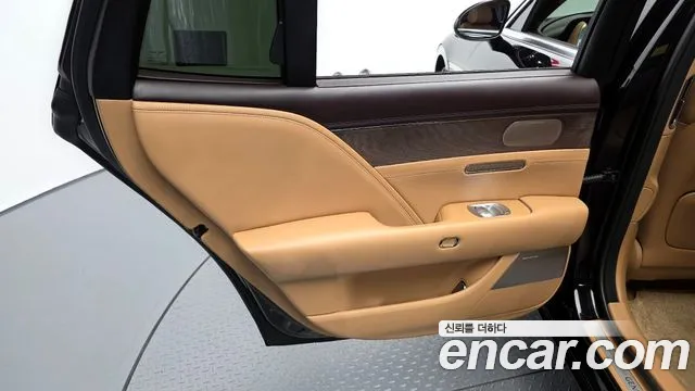 Genesis G90 2023 thumb 2