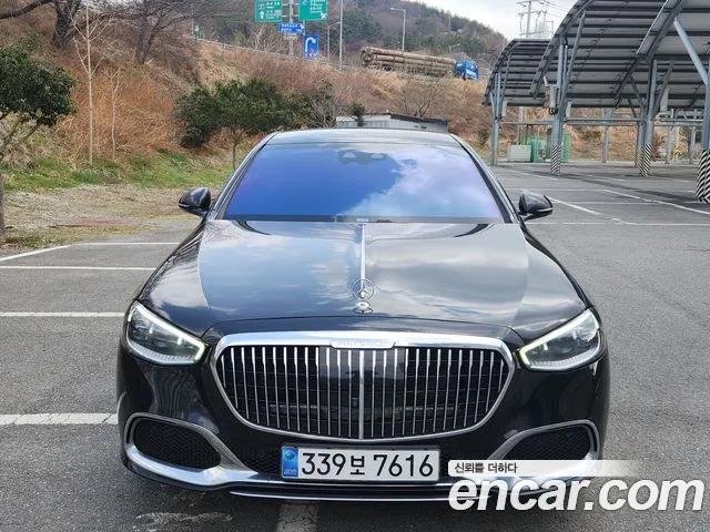 Mercedes-Benz S-Class 2023 thumb 5